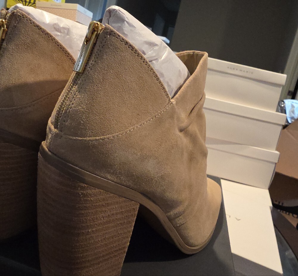 Vince Camuto Tortilla Suede Pointed Toe Ankle Booties - Picture 10 of 10